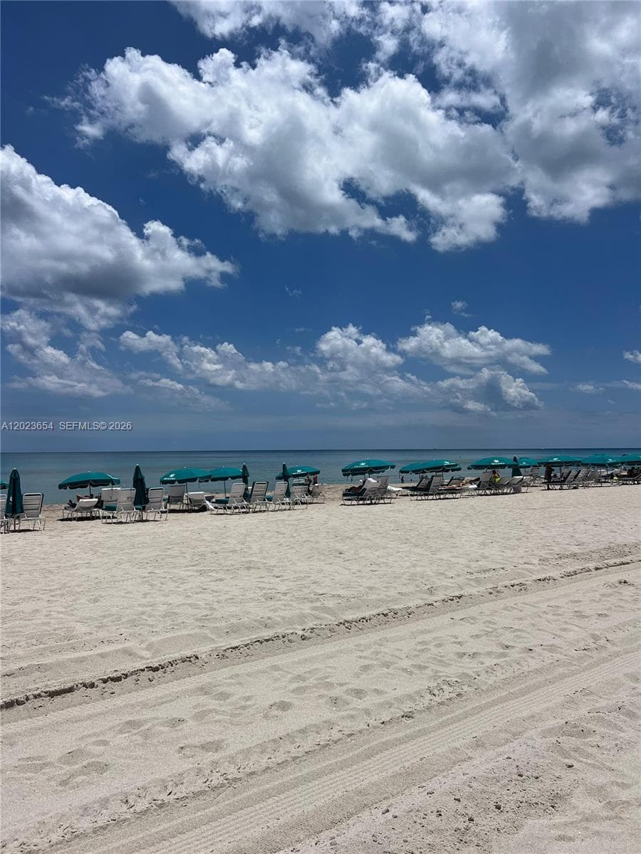 16400 Collins Ave 1242 photo 14