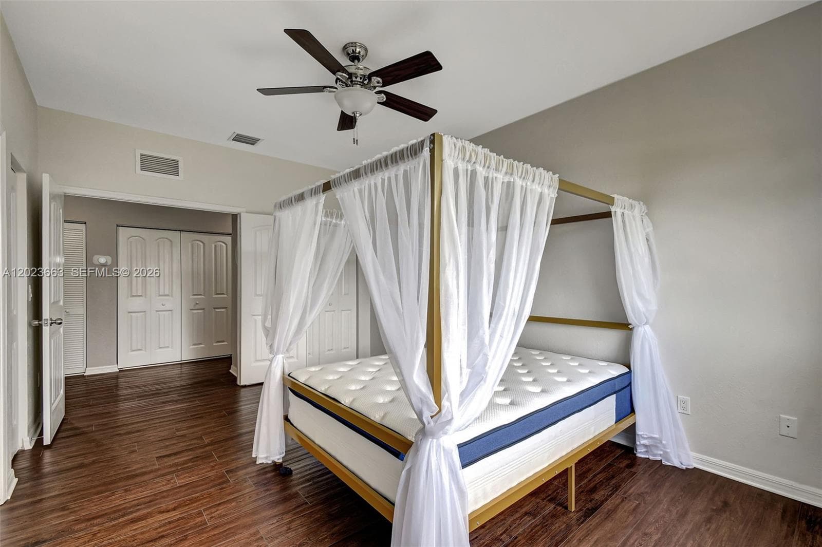 1119 Vermilion Dr photo 22
