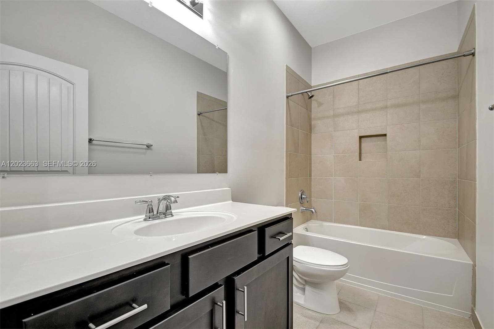 1119 Vermilion Dr photo 20