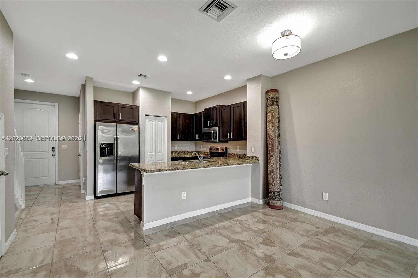 1119 Vermilion Dr photo 14
