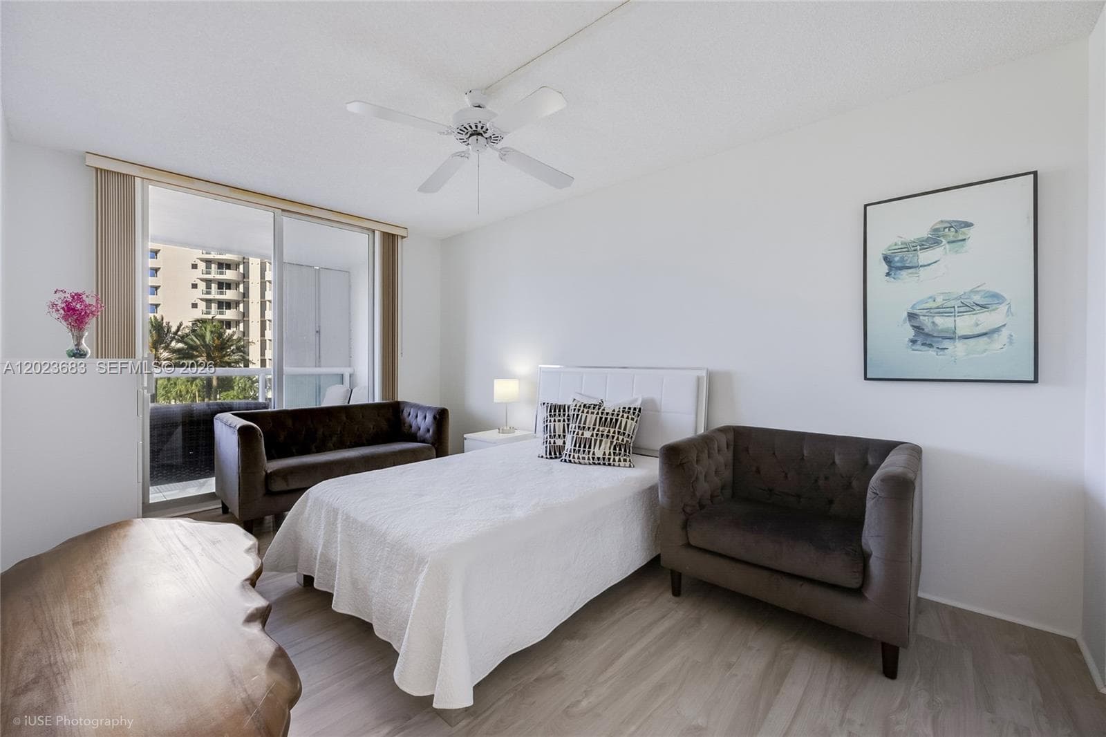 21205 Yacht Club Dr 701 photo 22