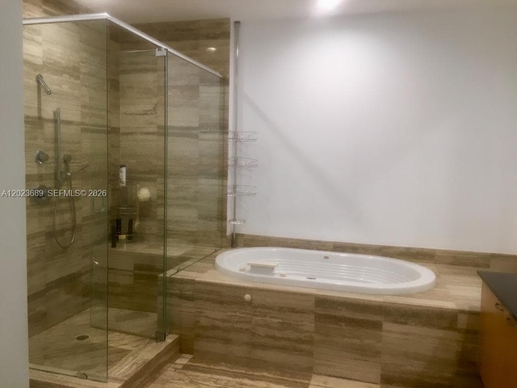 15811 Collins Ave 3807 photo 8