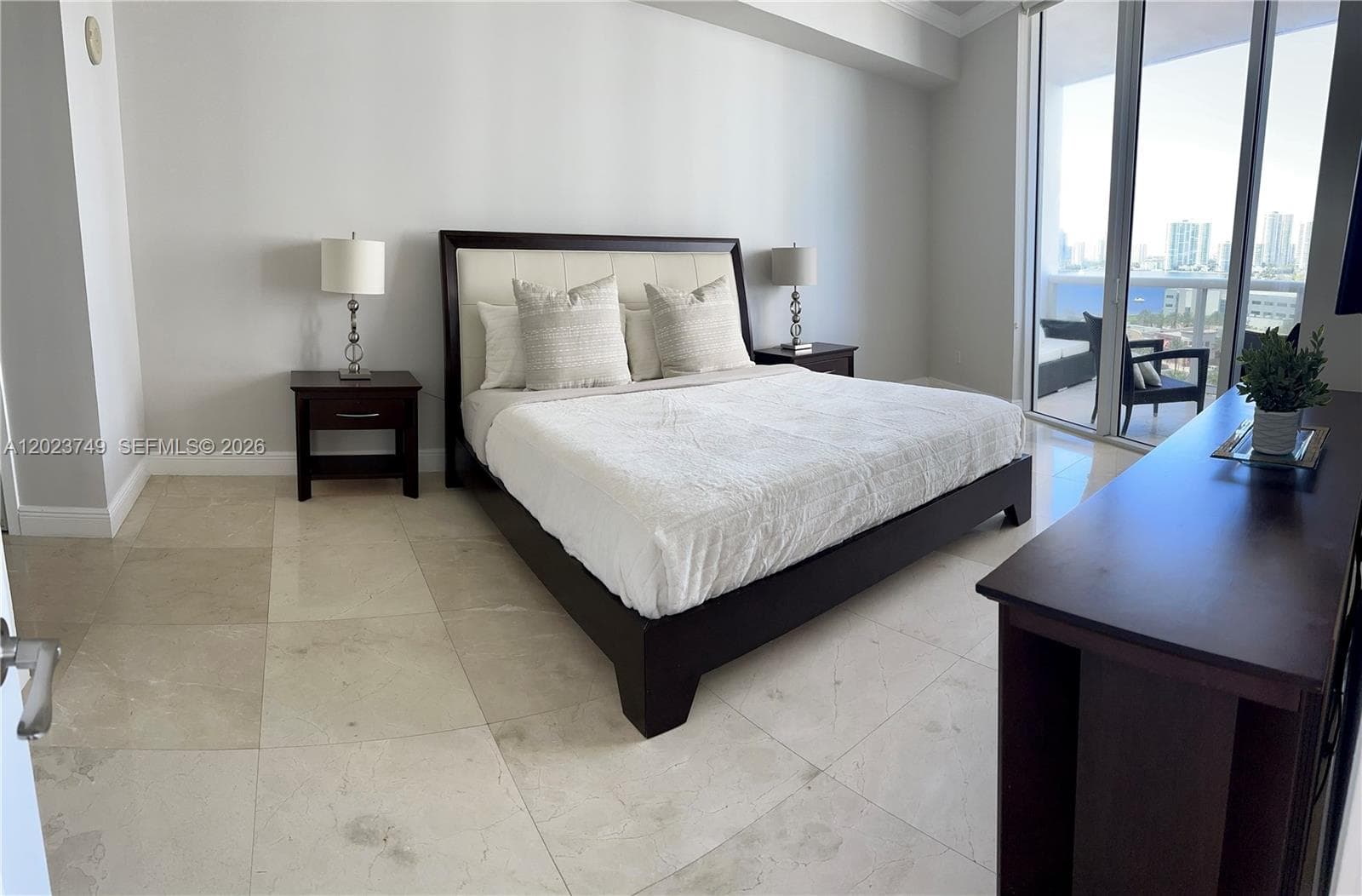 18101 Collins Ave 1108 photo 9