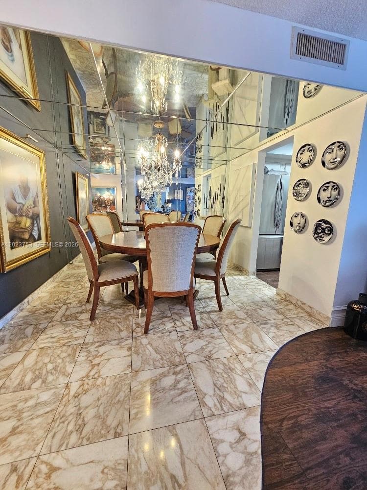 18061 Biscayne Blvd 901 photo 14