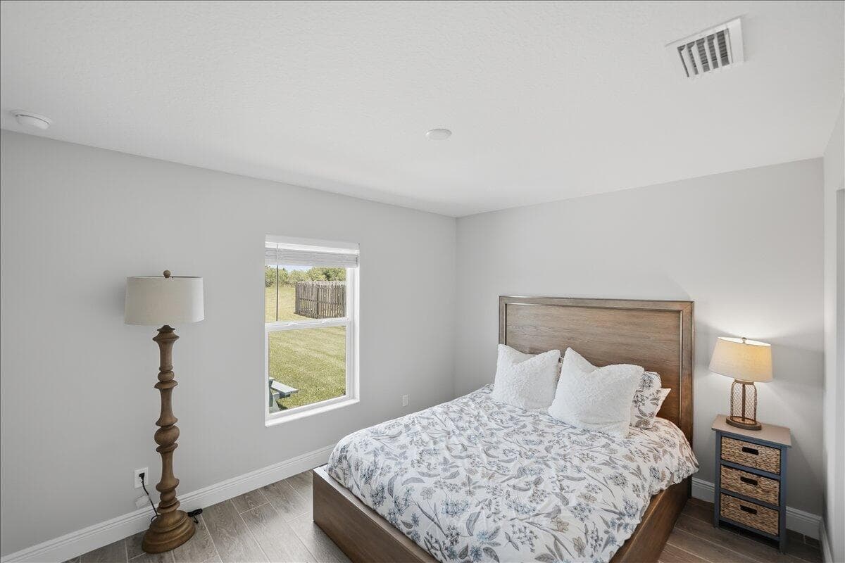 2213 SW Salmon Road photo 24