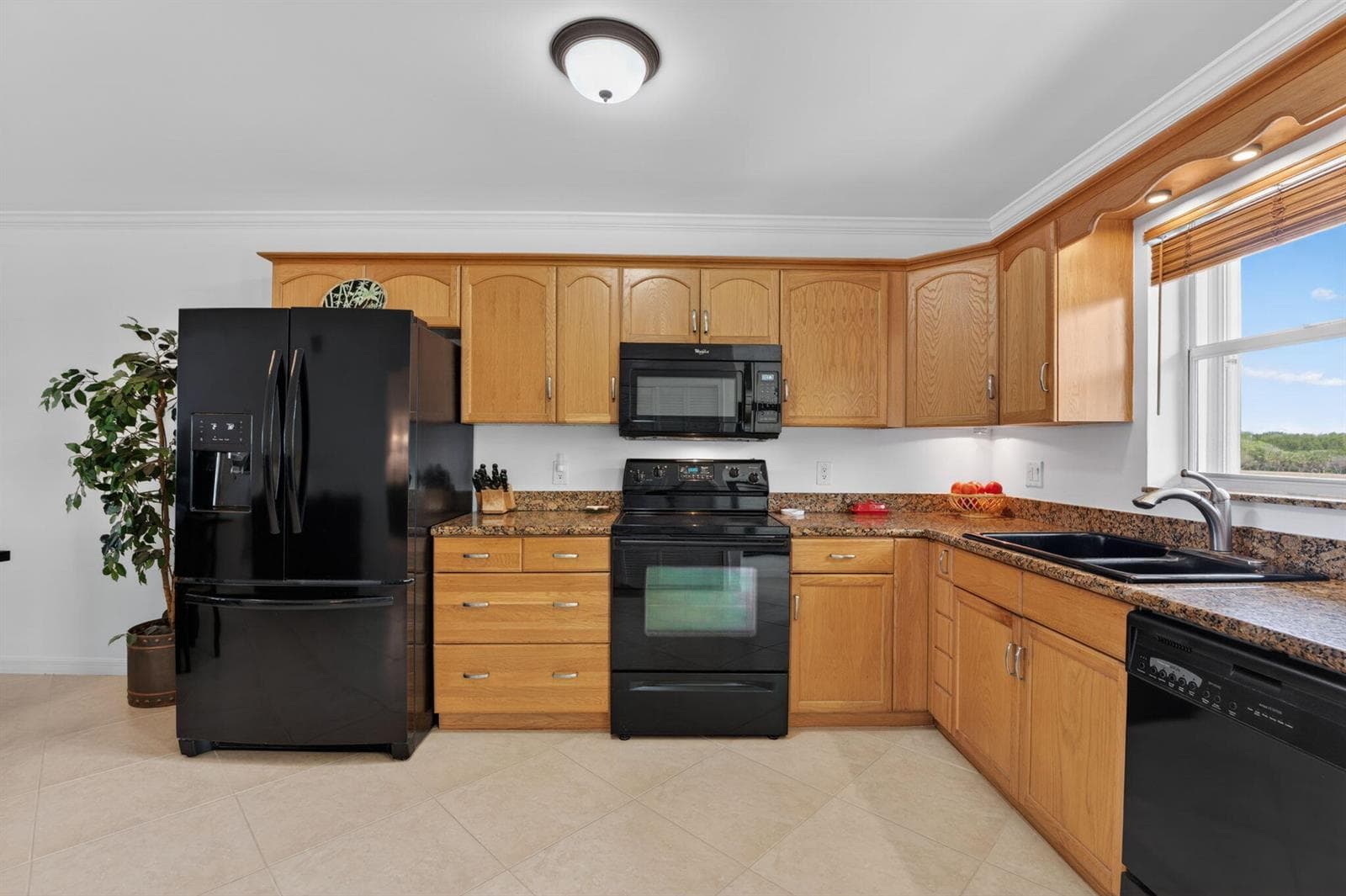 1166 Hillsboro 26 photo 21