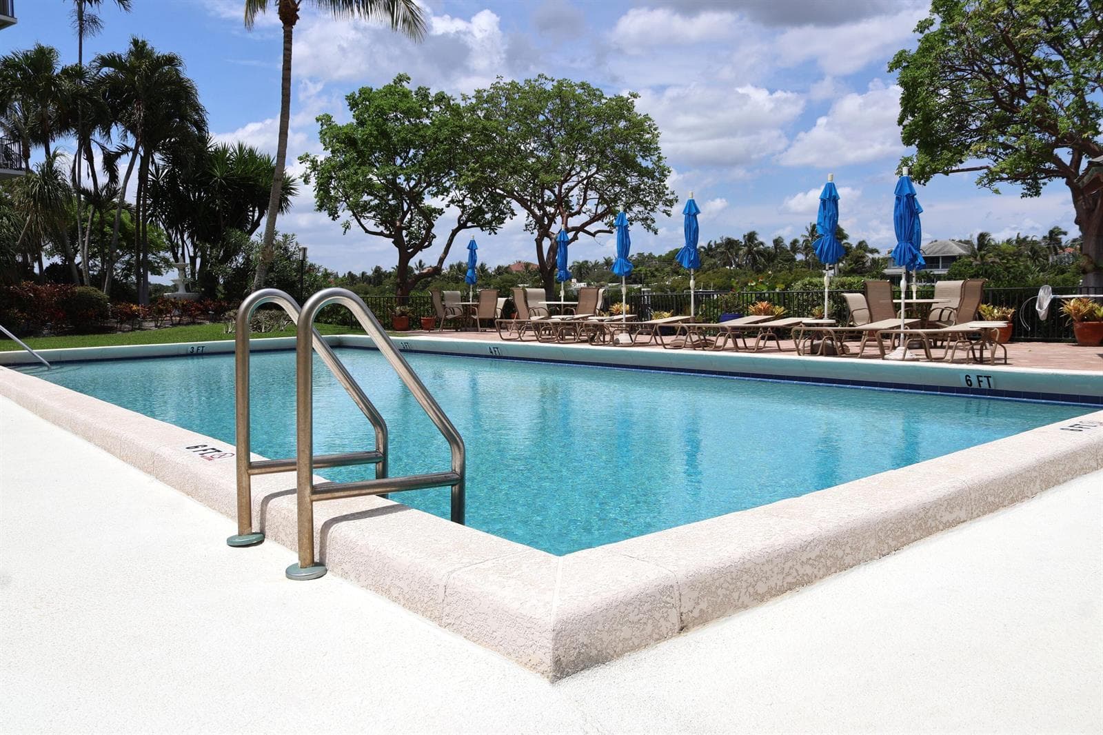 3545 S Ocean Boulevard 404 photo 15