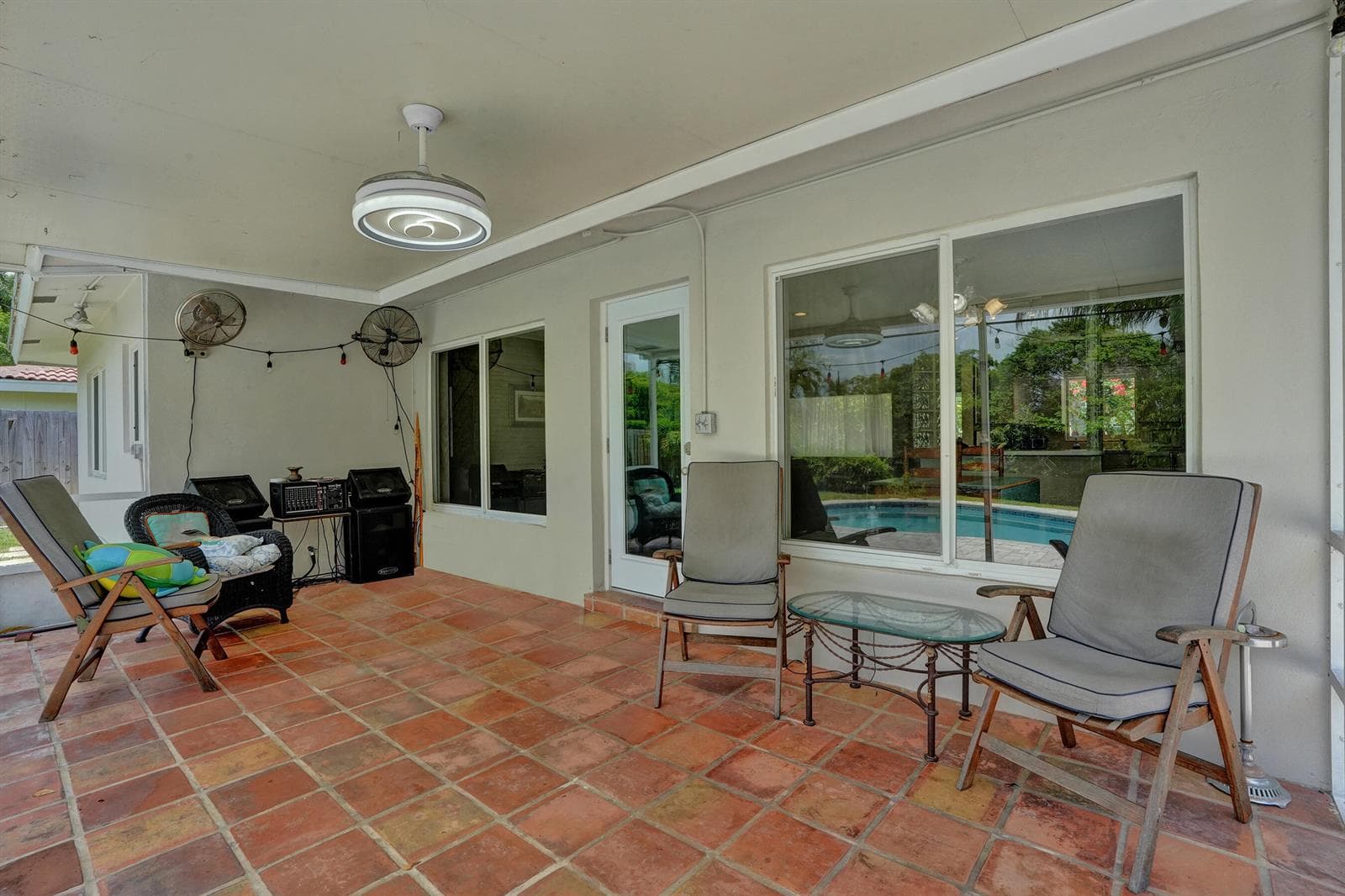 3560 Lloyd Drive photo 22