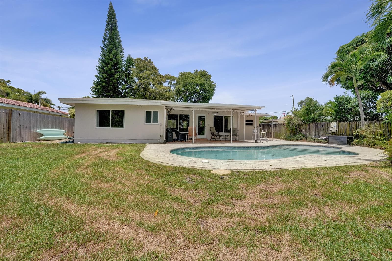 3560 Lloyd Drive photo 25