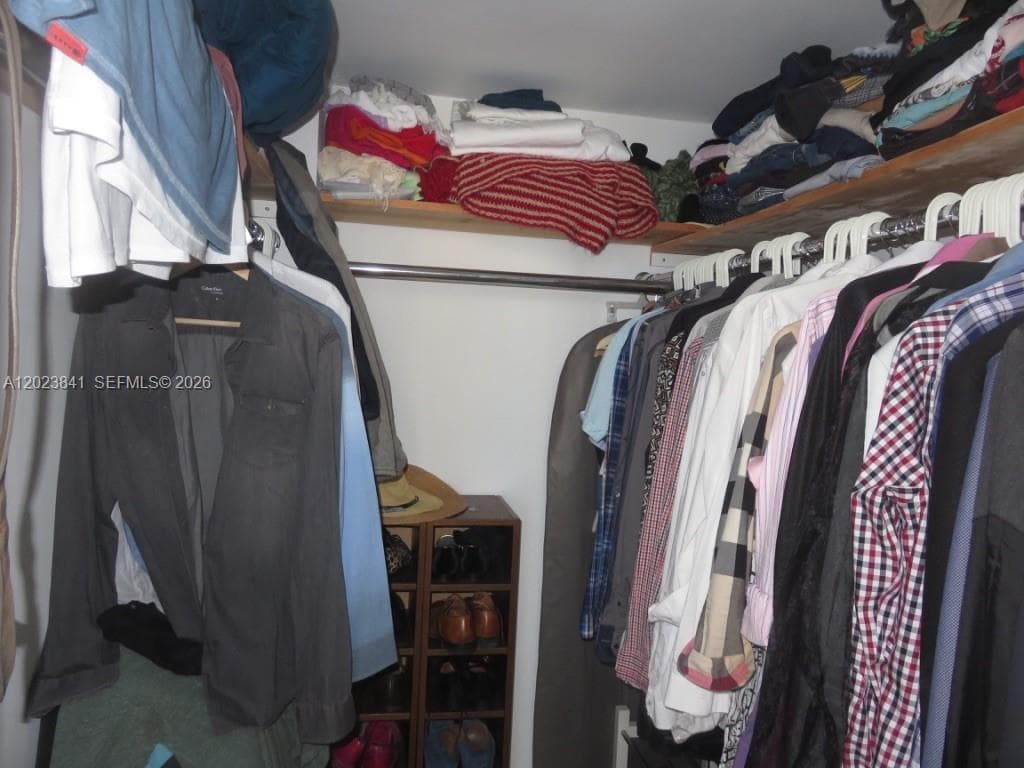 2457 Collins Ave 1602 photo 14