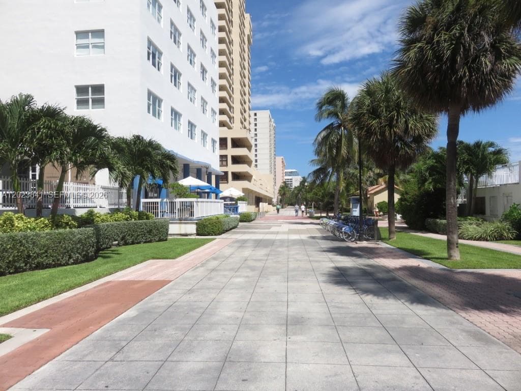 2457 Collins Ave 1602 photo 18