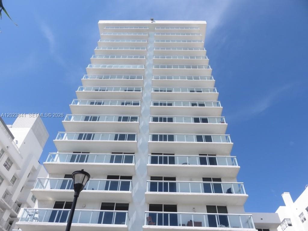 2457 Collins Ave 1602 photo 19