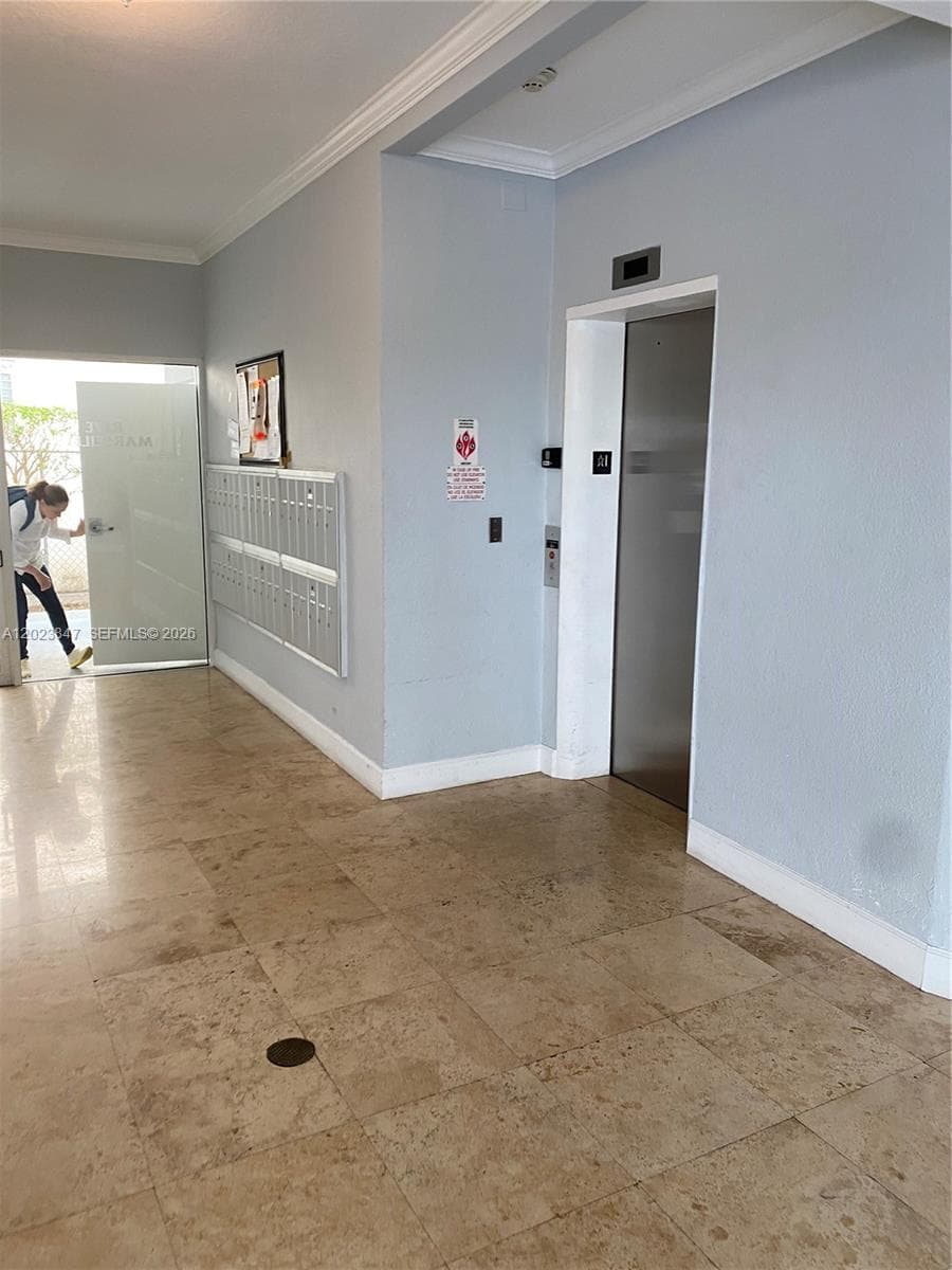 1185 Marseille Dr 103 photo 8