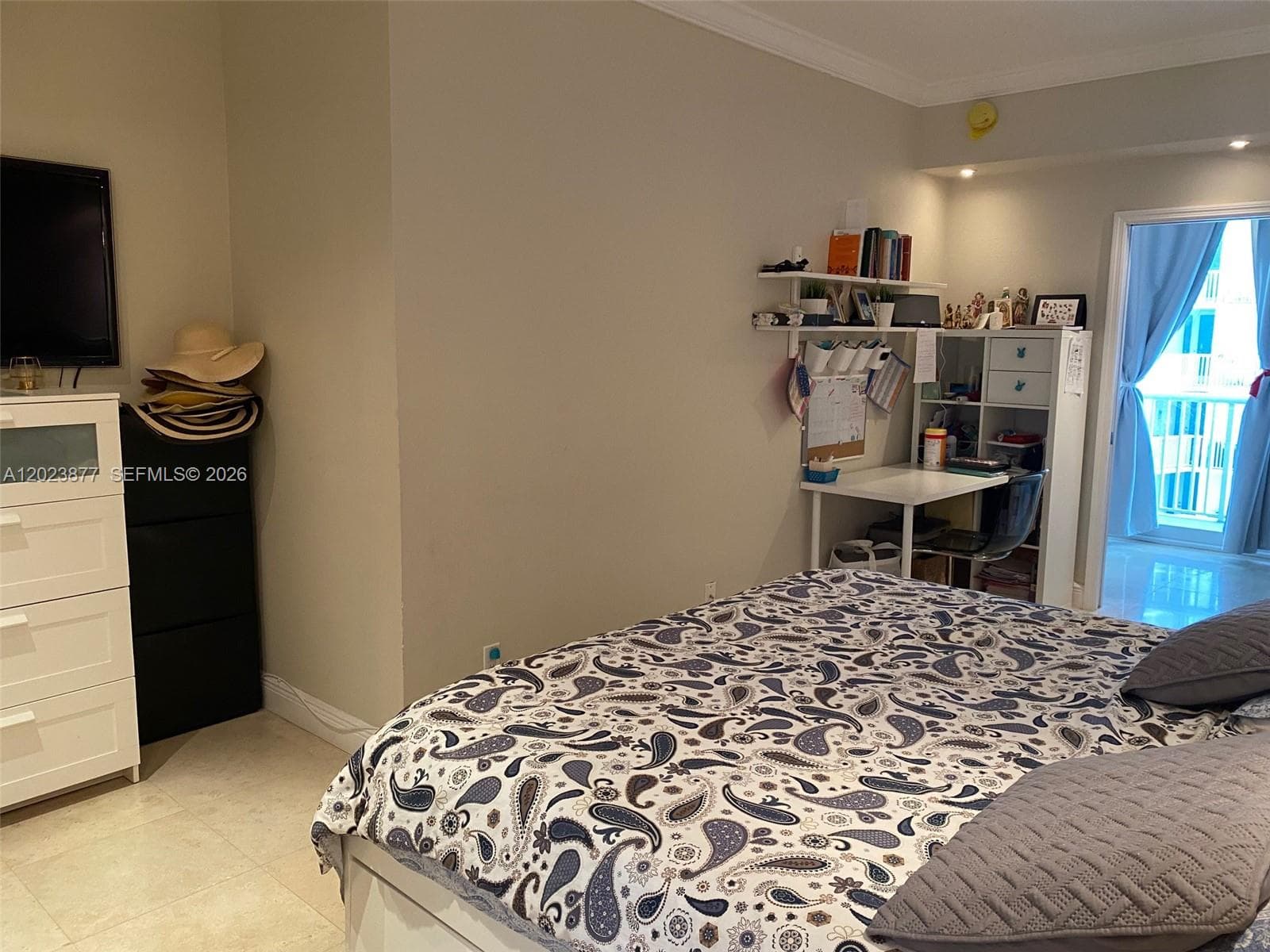 5401 Collins Ave 339 photo 12