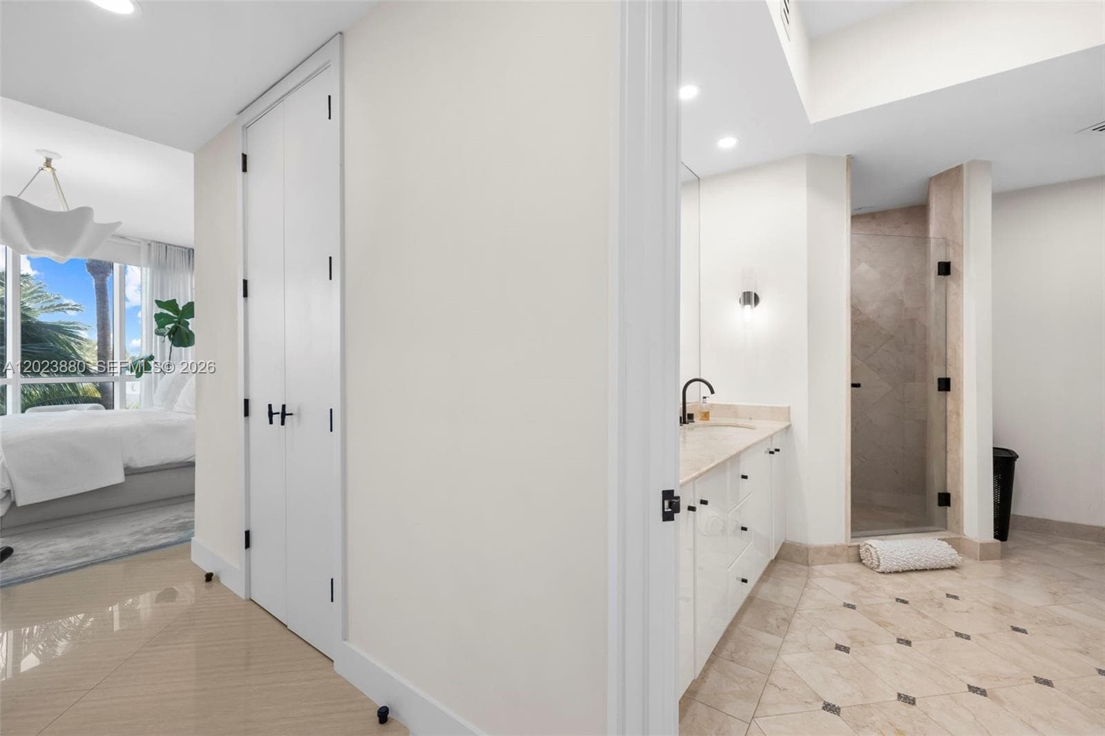 100 Pointe Dr 509 photo 19