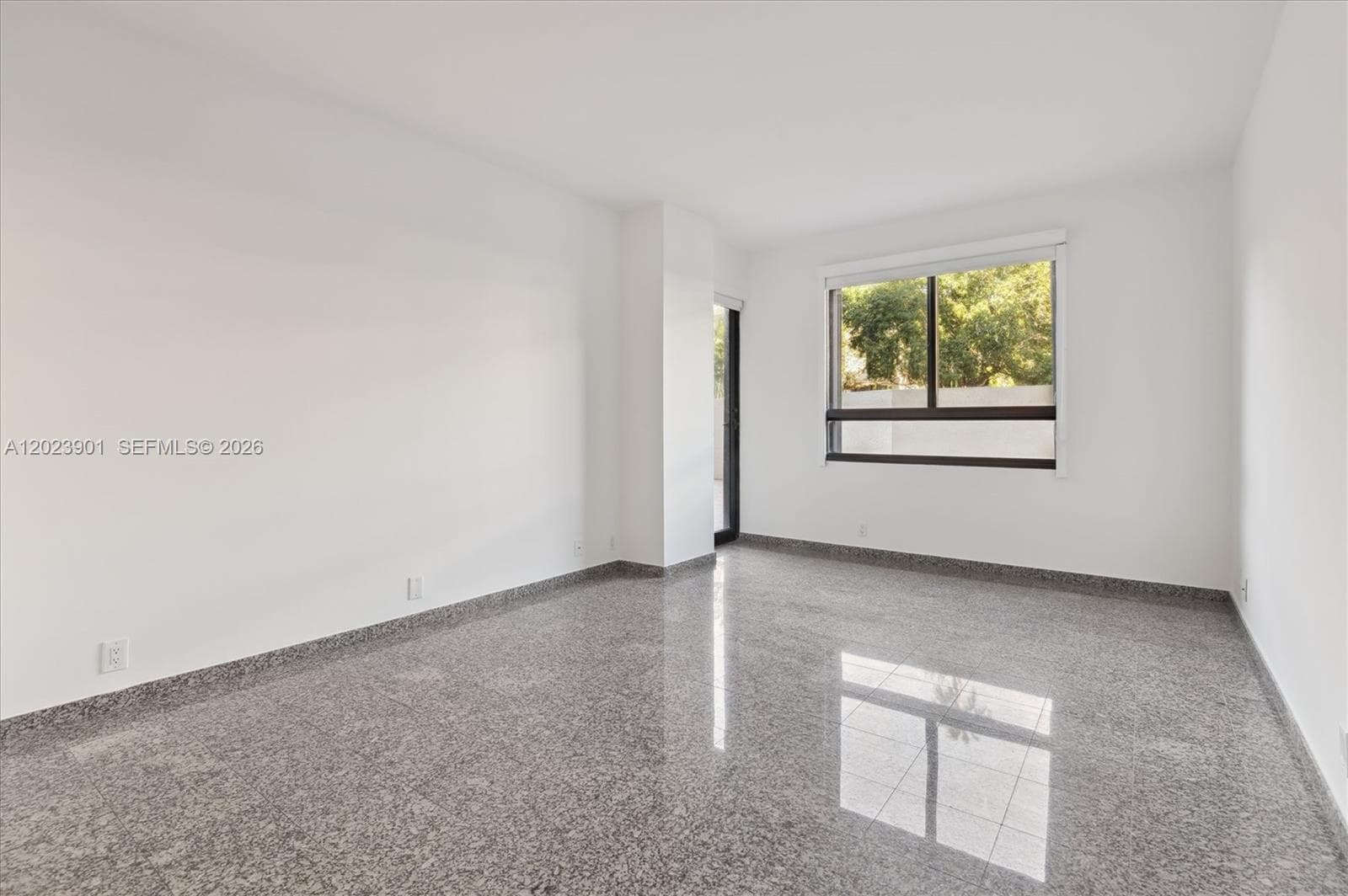 151 Crandon Blvd 120 photo 8