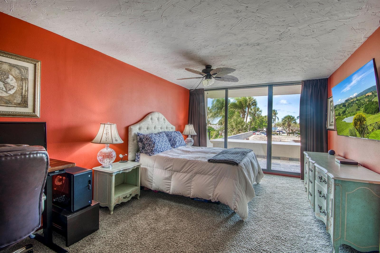 136 Lakeshore Drive 211 photo 17