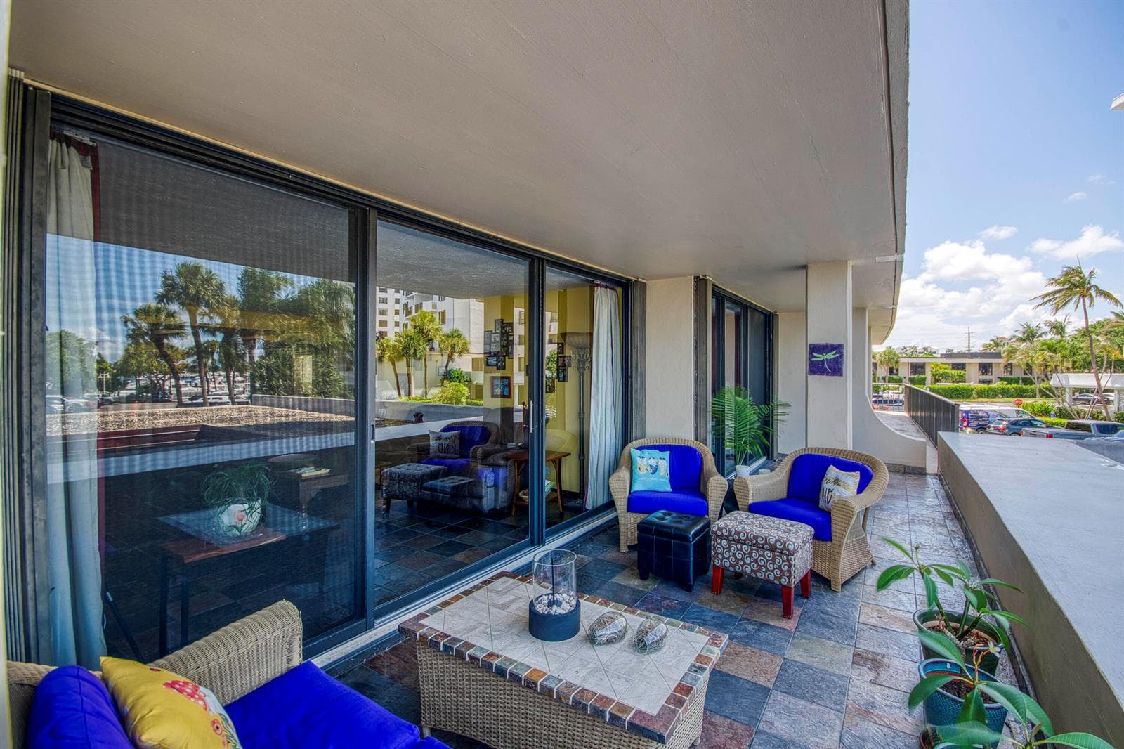 136 Lakeshore Drive 211 photo 12