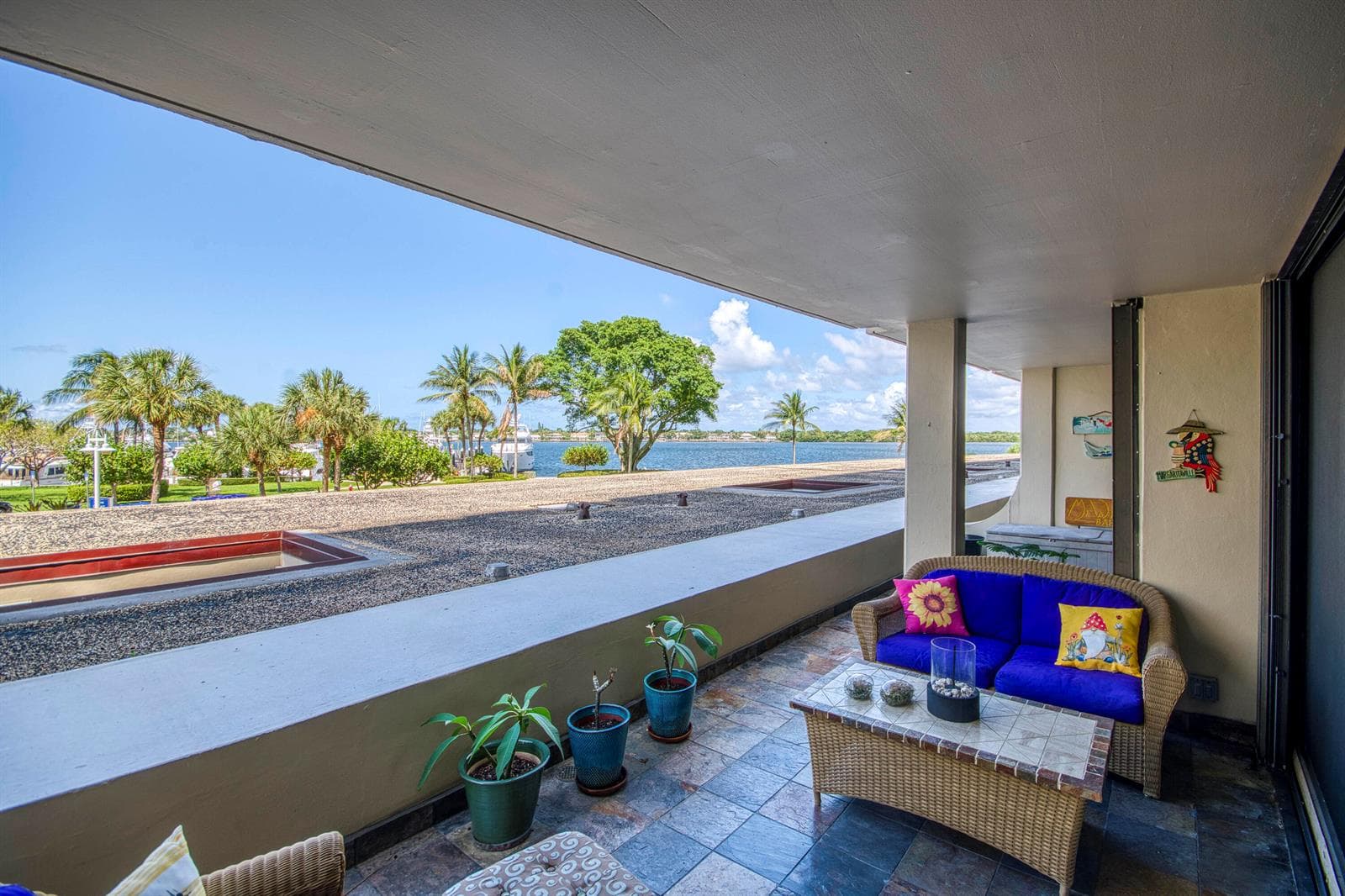 136 Lakeshore Drive 211 photo 5