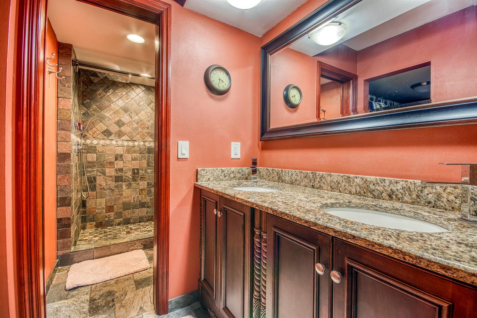 136 Lakeshore Drive 211 photo 20