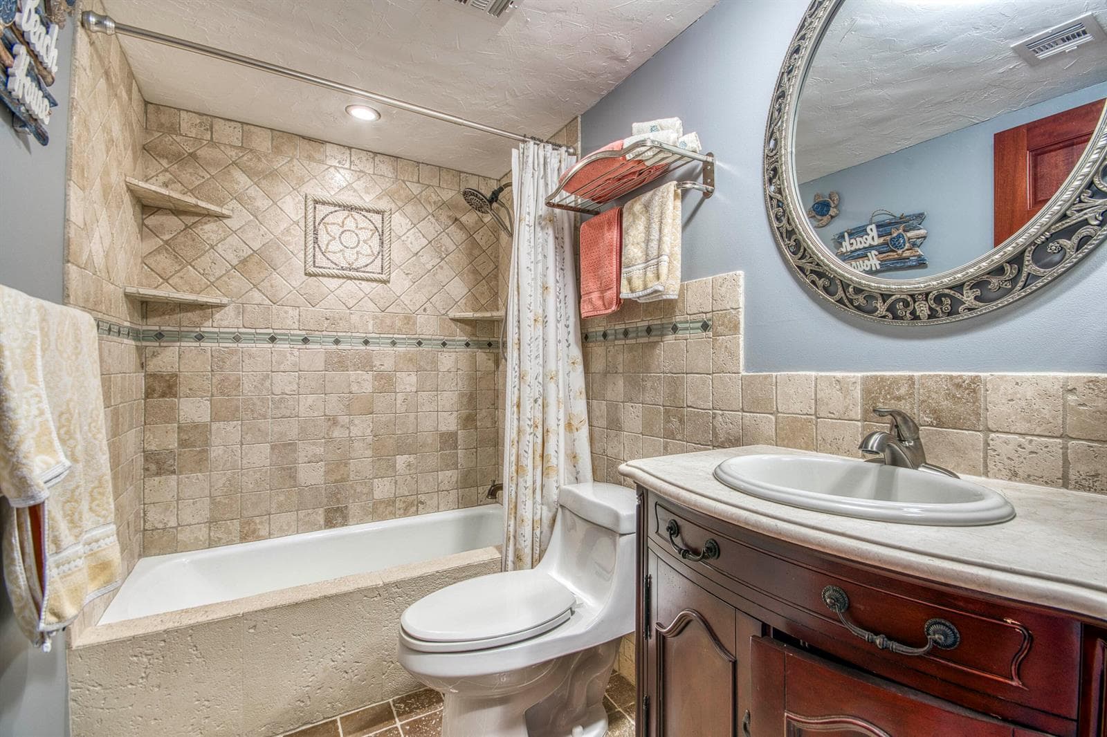 136 Lakeshore Drive 211 photo 24