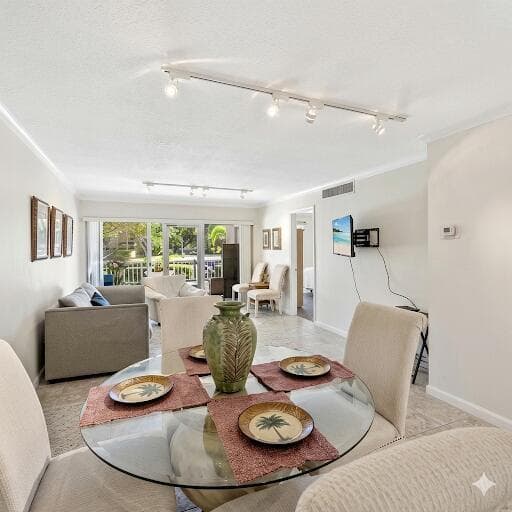 769 Jeffery Street 2-103 photo 6