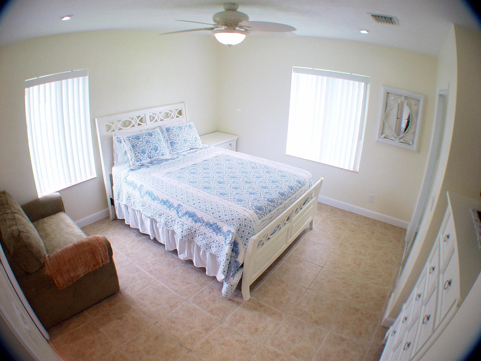 600 S Riverside Drive photo 10