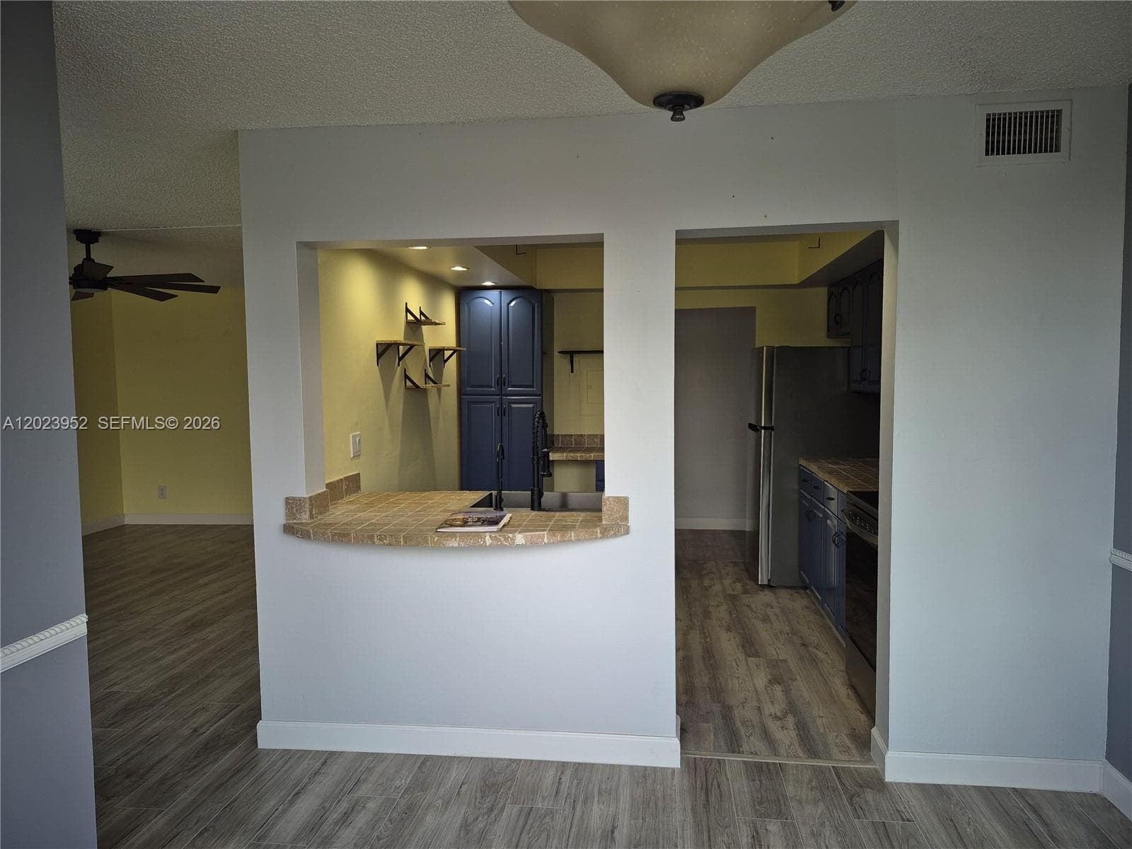 16565 NE 26th Ave 2E photo 6
