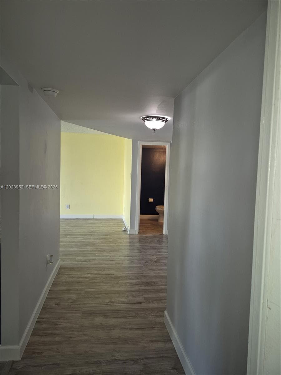 16565 NE 26th Ave 2E photo 18