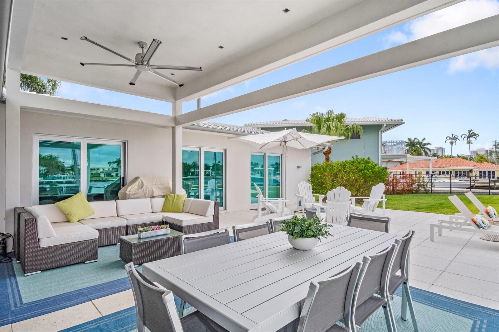 35 Castle Harbor Isle Drive photo 6