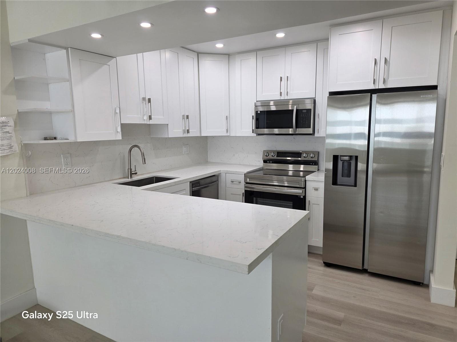3725 Ocean Dr 617 photo 15