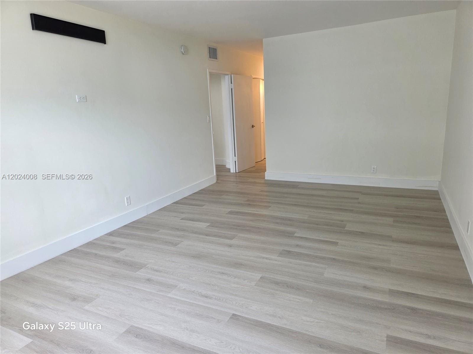 3725 Ocean Dr 617 photo 25
