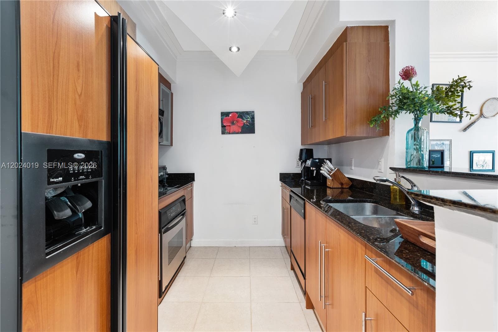 335 S Biscayne Blvd 802 photo 6
