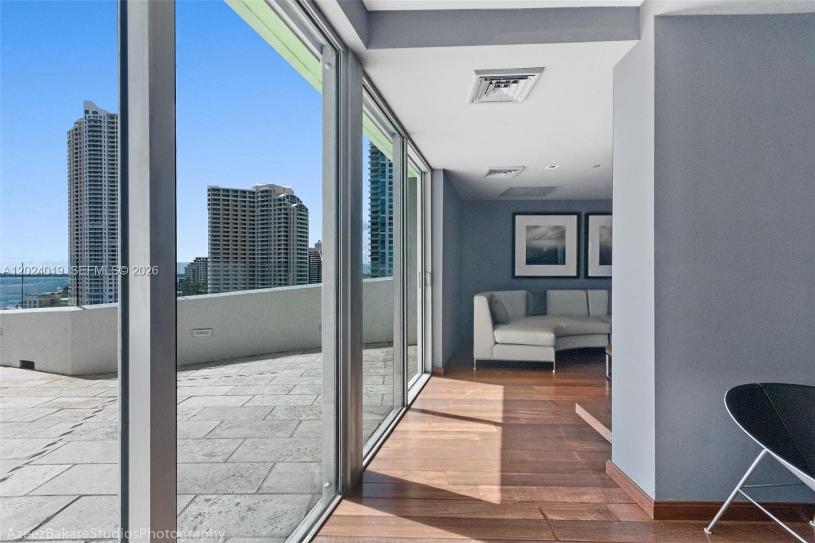 335 S Biscayne Blvd 802 photo 18