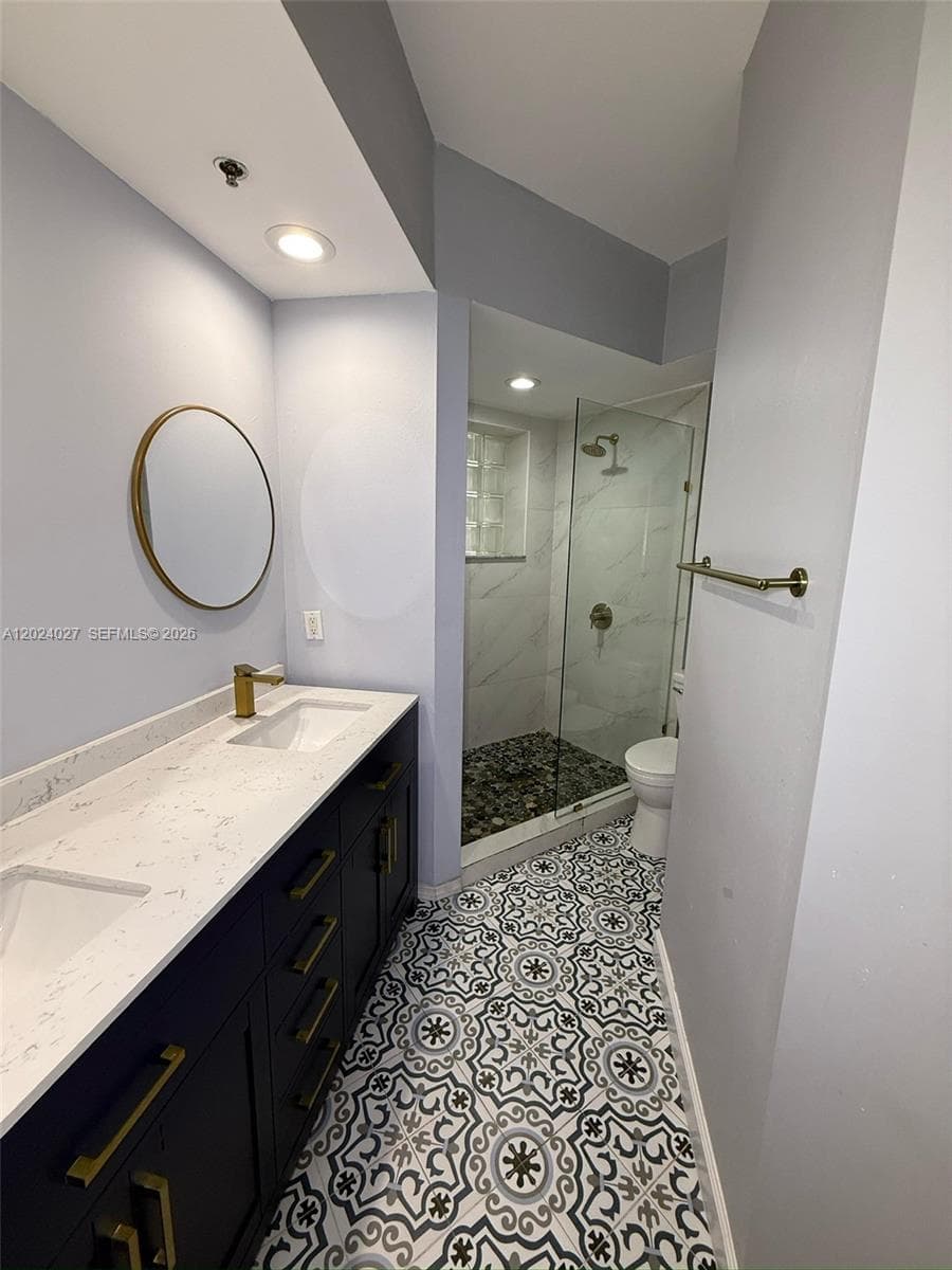 3215 184th St 14109 photo 16
