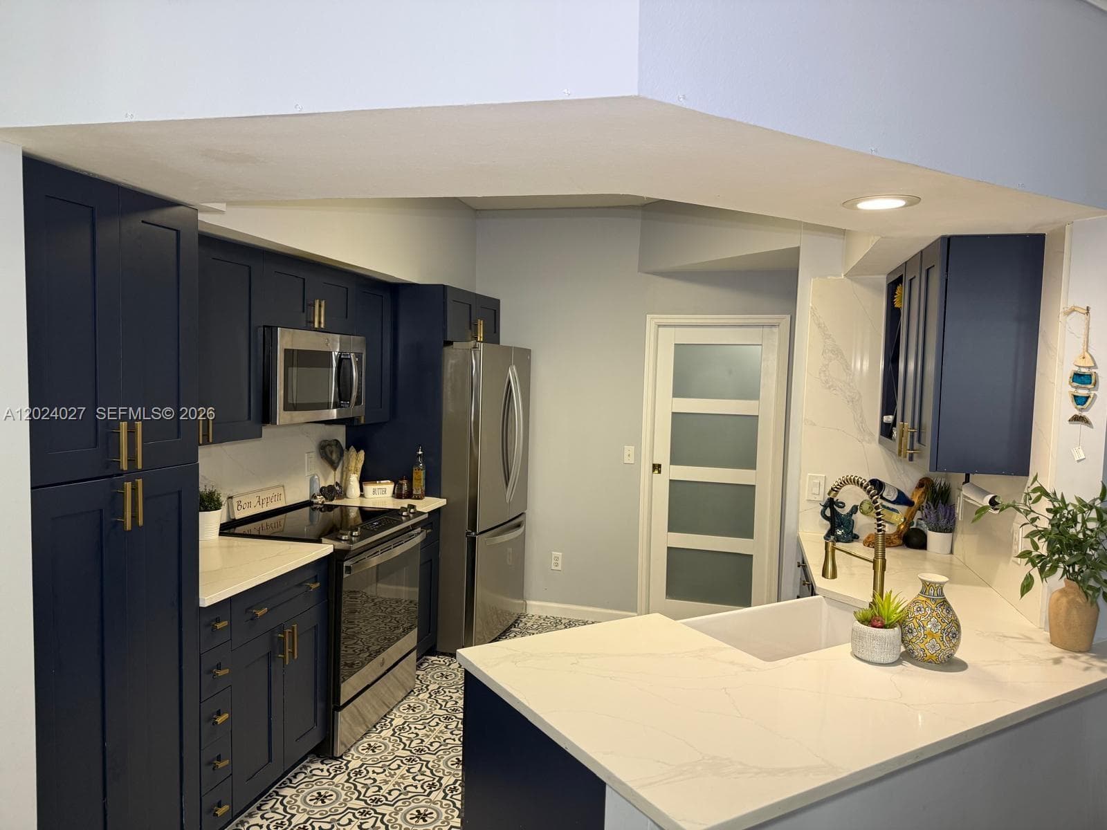 3215 184th St 14109 photo 8
