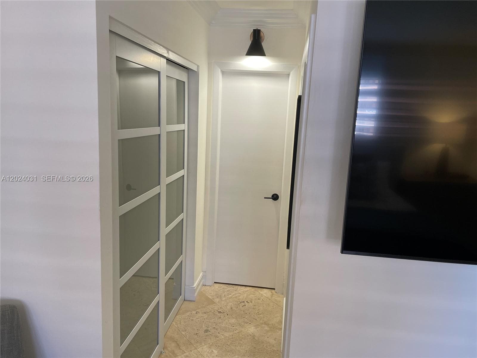 90 Edgewater Dr 1222 photo 16