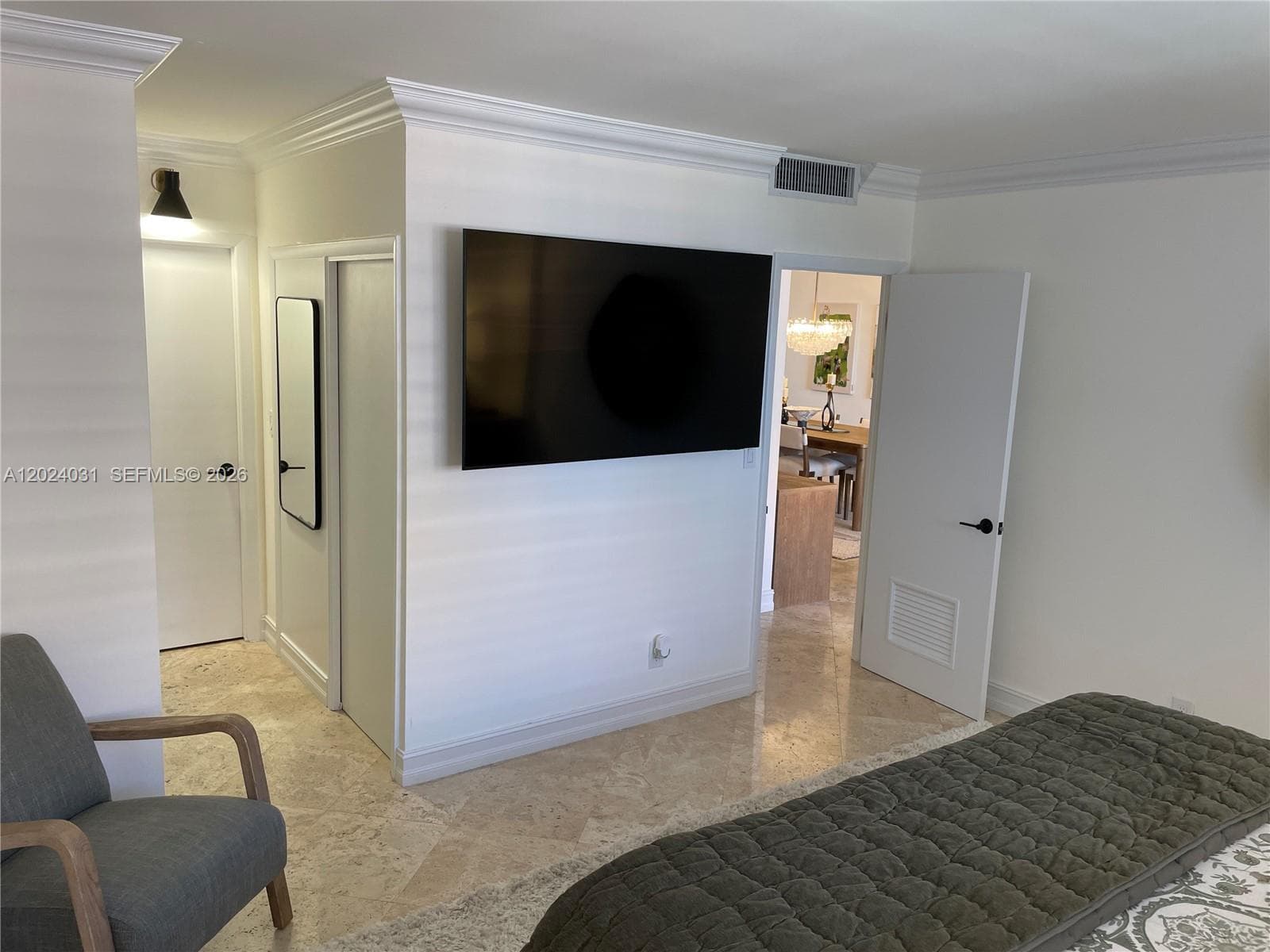 90 Edgewater Dr 1222 photo 15