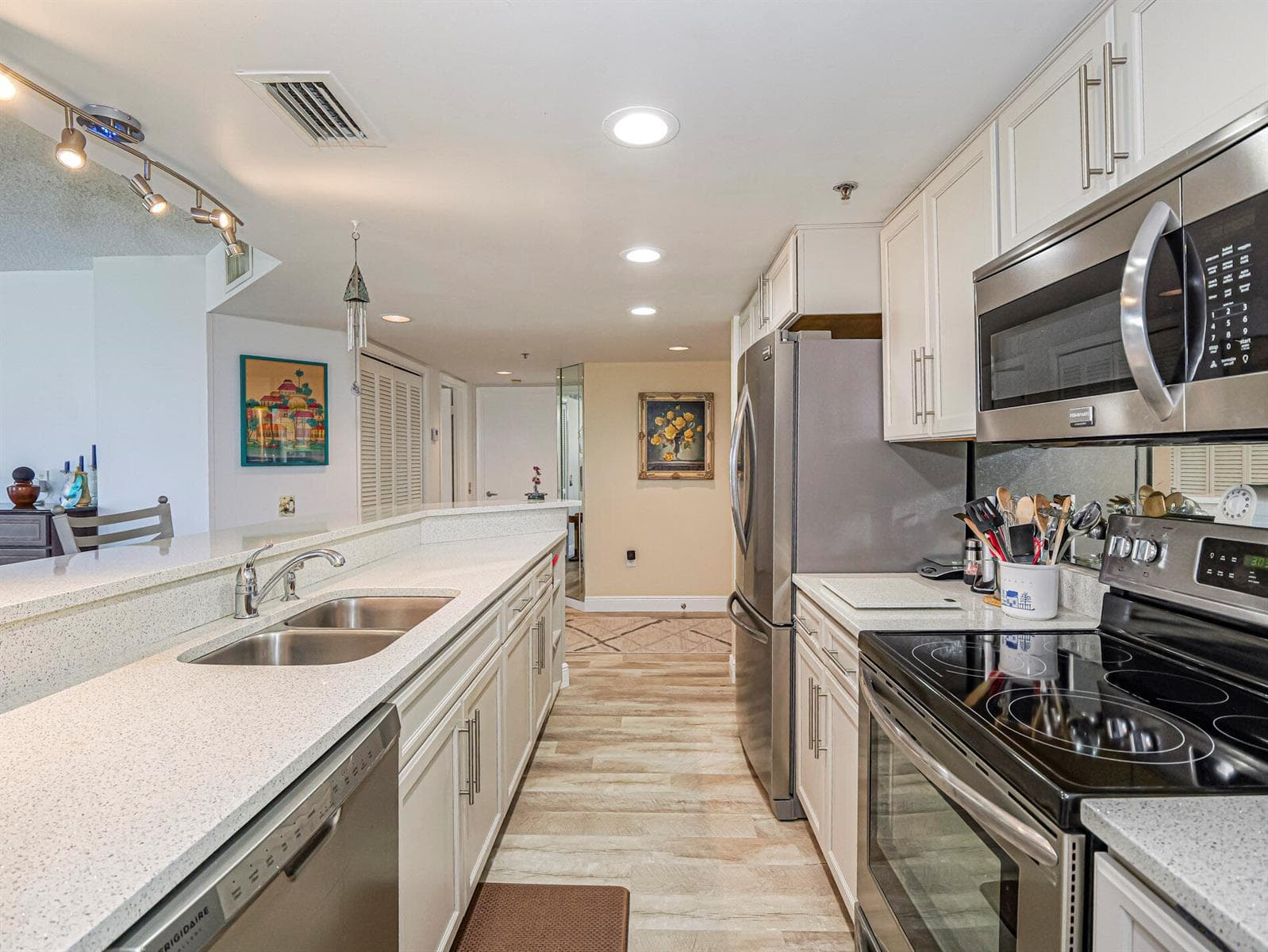 2700 N Highway A1a 305 photo 15