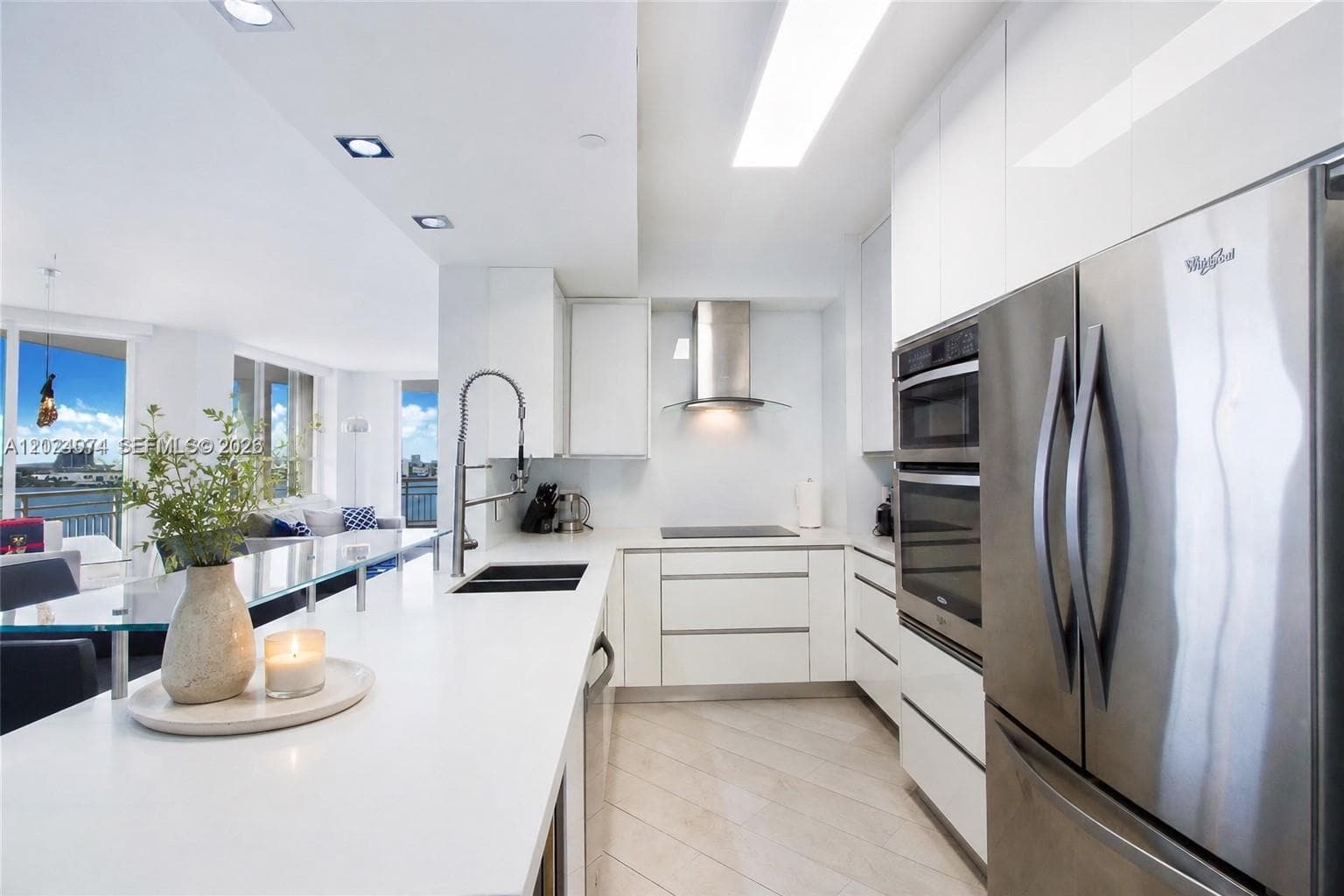 888 Brickell Key Dr 712 photo 10