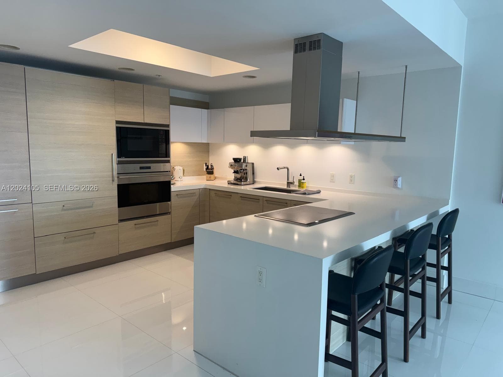 17301 Biscayne Blvd 2305 photo 3