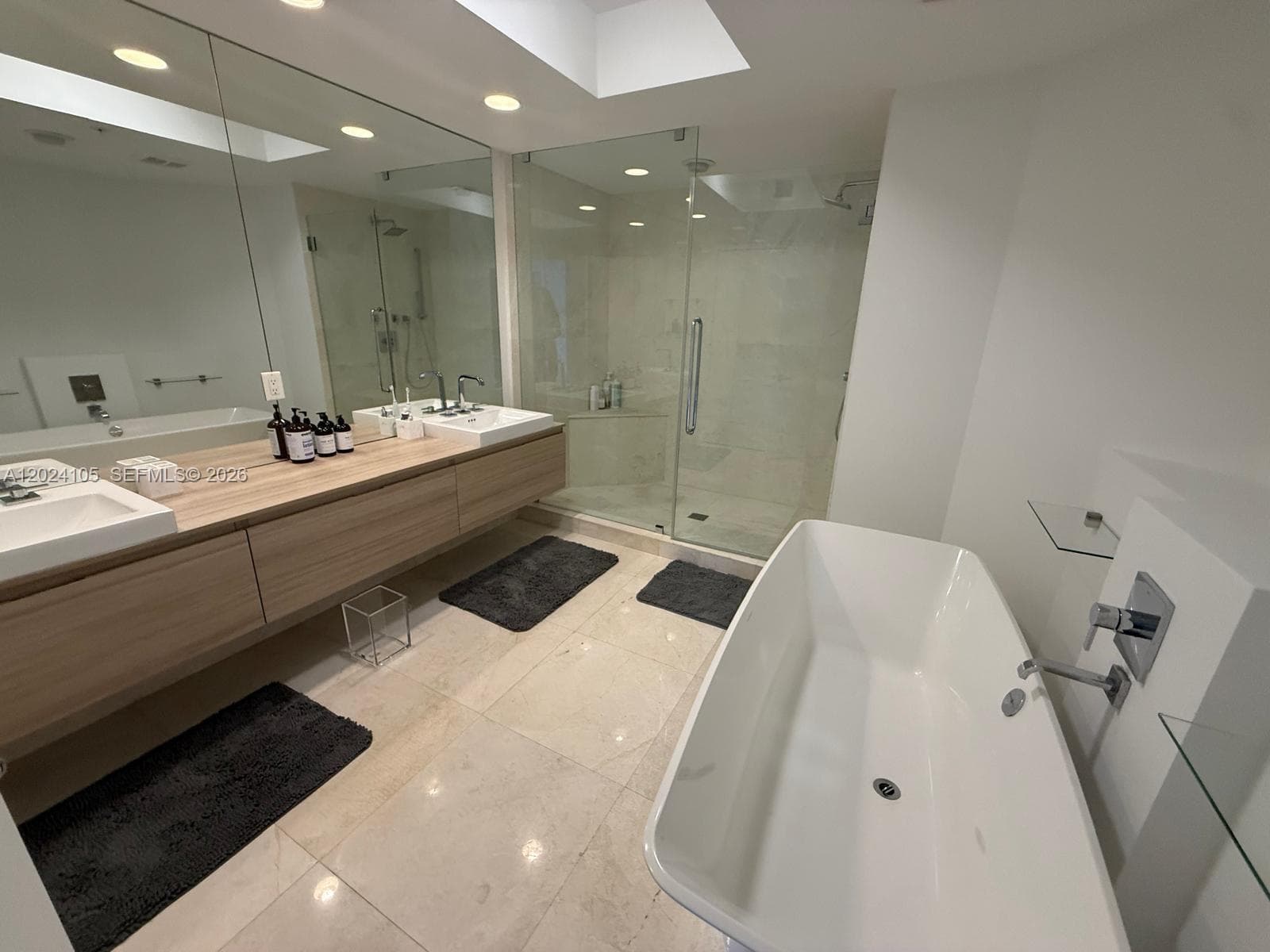 17301 Biscayne Blvd 2305 photo 10