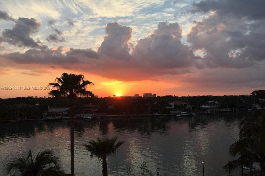 5600 Collins Ave 4U photo 12