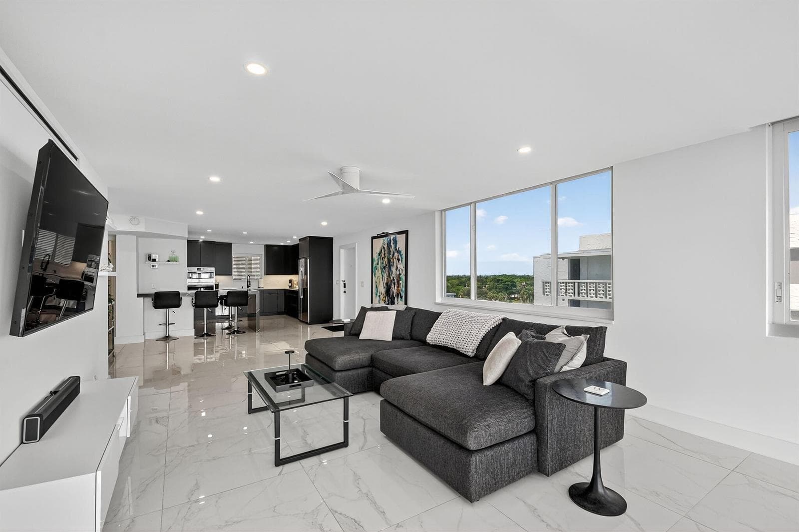 301 Lake Shore Drive 801 photo 8