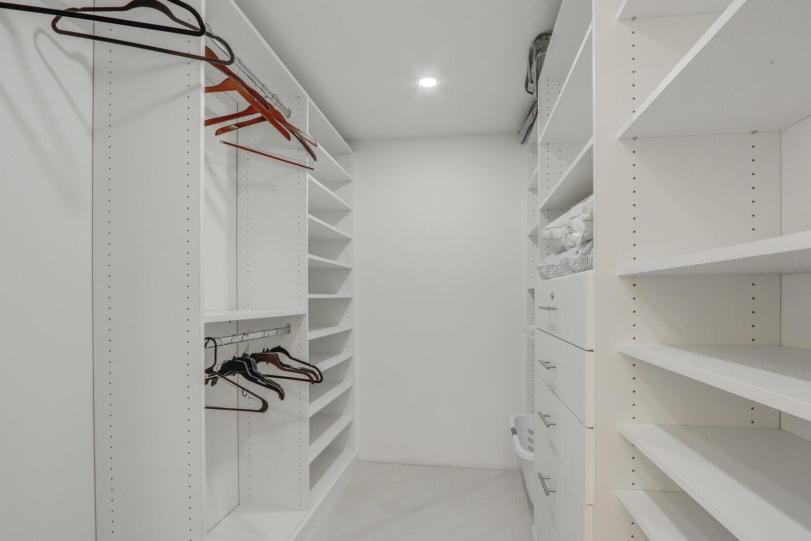 5380 N Ocean Drive 17e photo 23