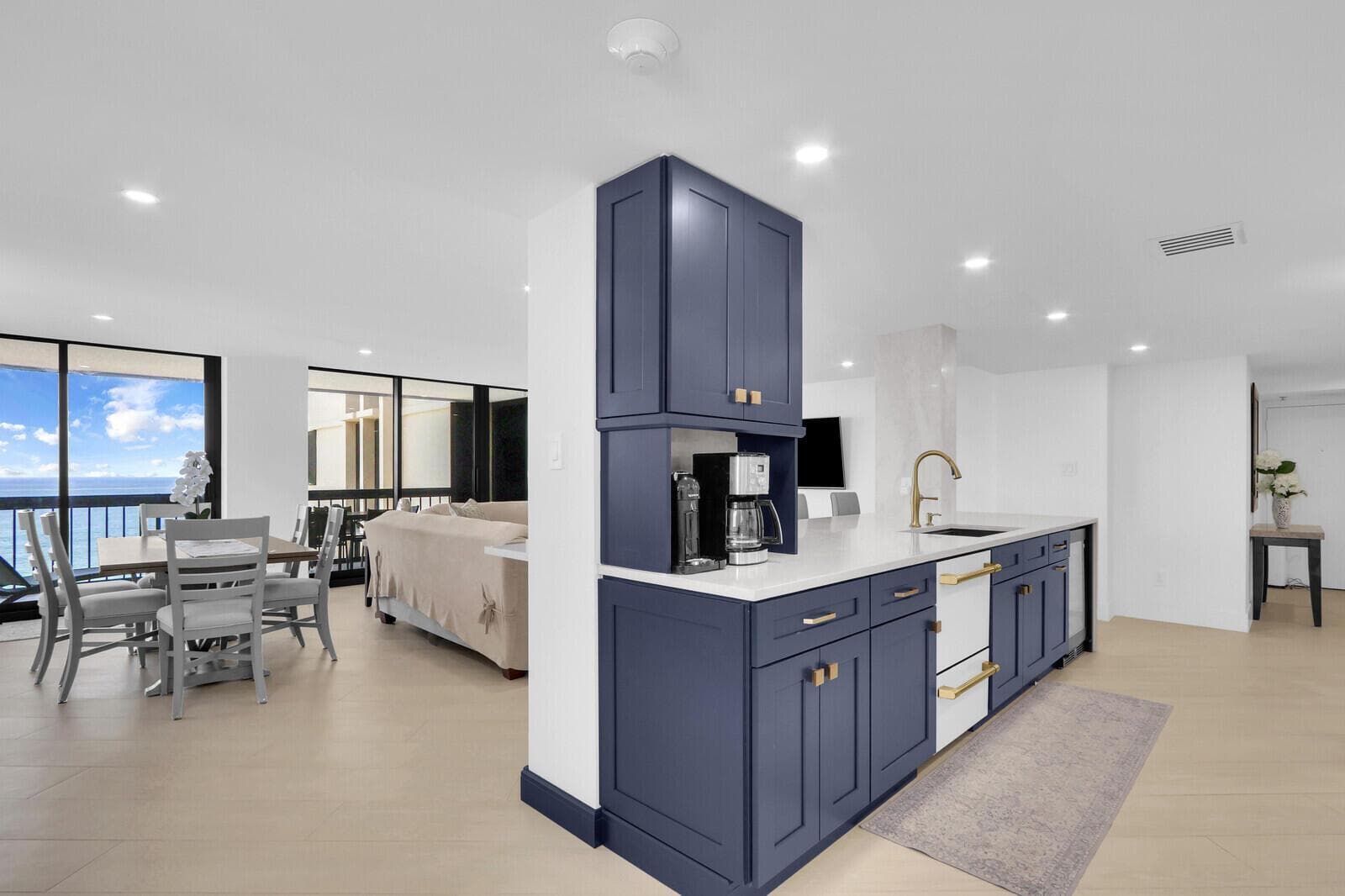 5380 N Ocean Drive 17e photo 12