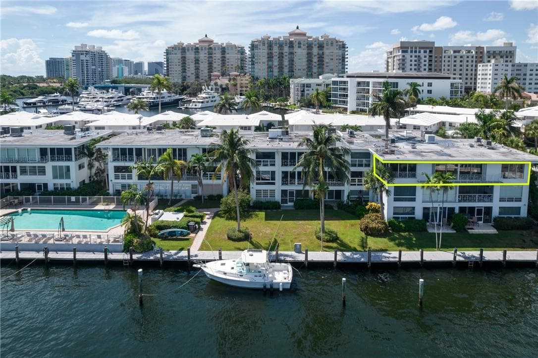 2717 Yacht Club Boulevard 6e photo 2