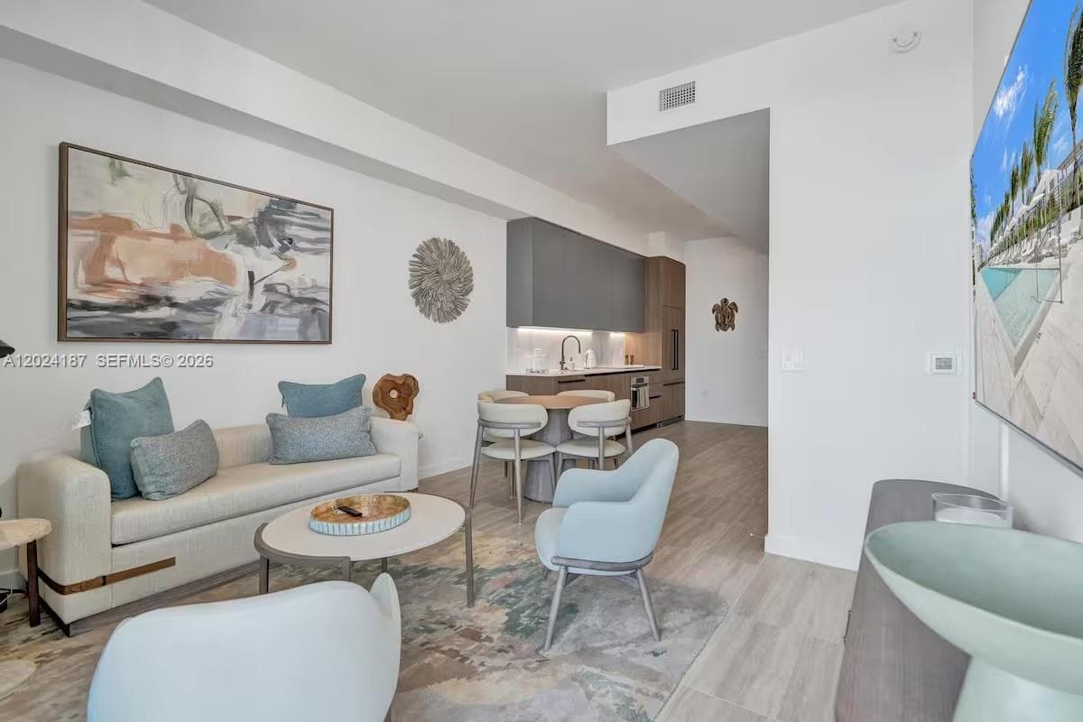 580 72 ST 1804 photo 18