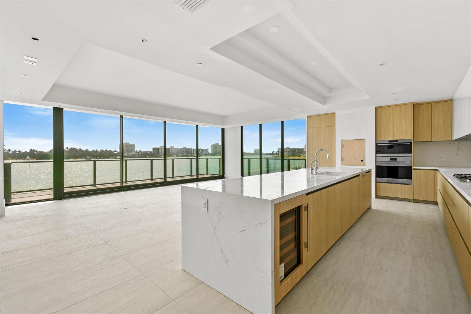 12450 SE Crystal Cove Place 13 photo 6
