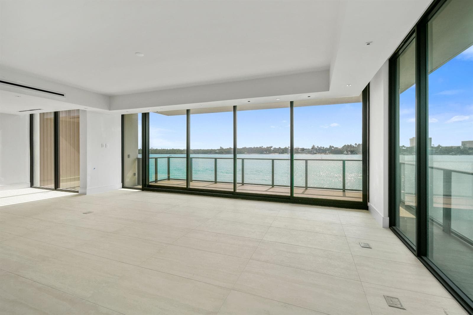 12450 SE Crystal Cove Place 13 photo 10